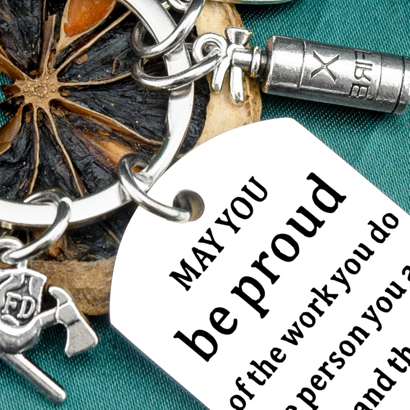 Sleutelhanger ter ere van poli - Tech Keychain Accessories recensie en prijs